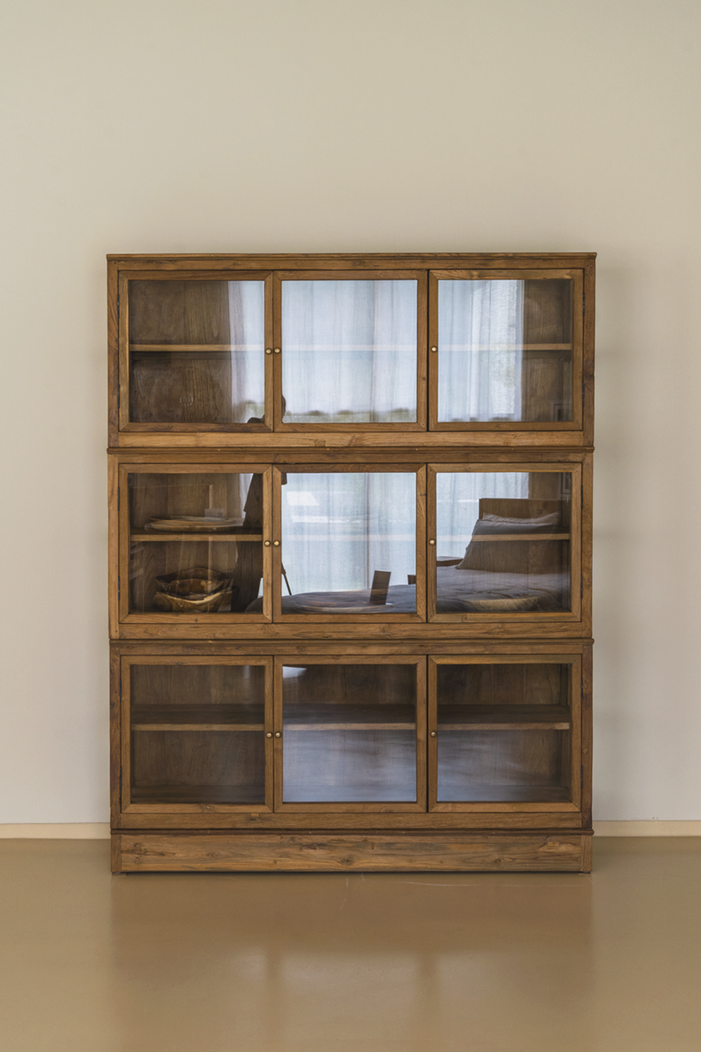 Collector Cabinet Large  no.1